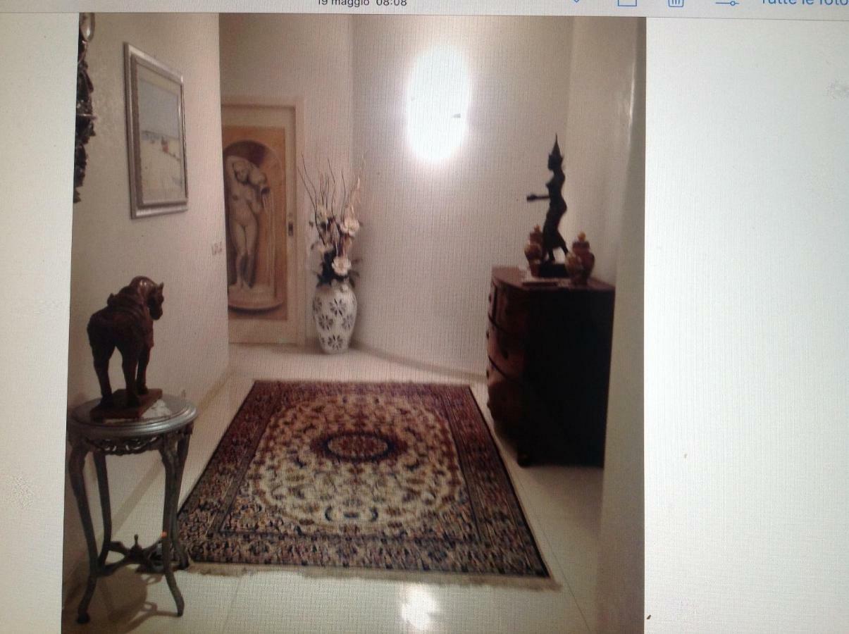 ตาเลนติ เฮาส์ Bed & Breakfast โรม ภายนอก รูปภาพ
